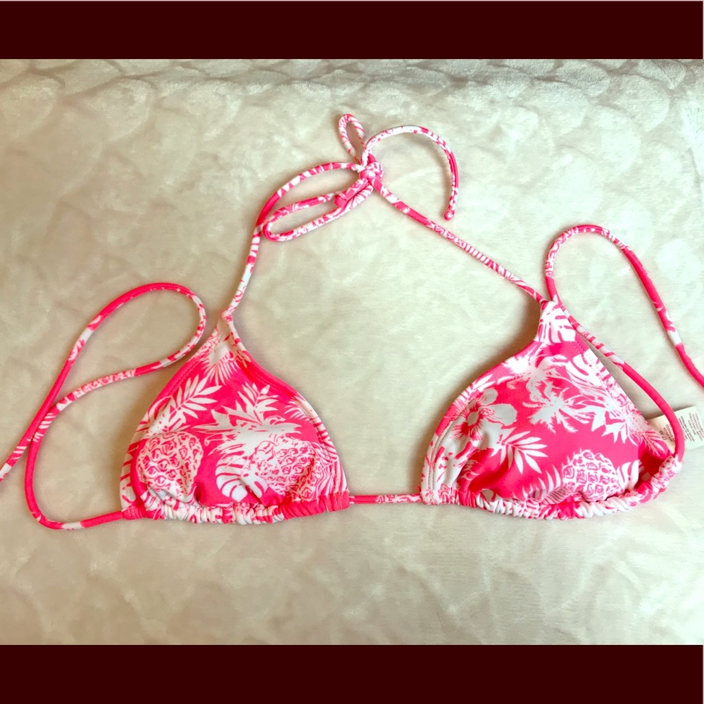 Bikini top/No bottoms